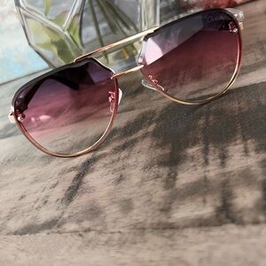 ⭐️⭐️⭐️SOLD⭐️⭐️⭐️Stylish Gradient Sunglasses